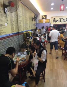 望州南路沃爾瑪超市出口旺鋪 技術(shù)與商機(jī)并存